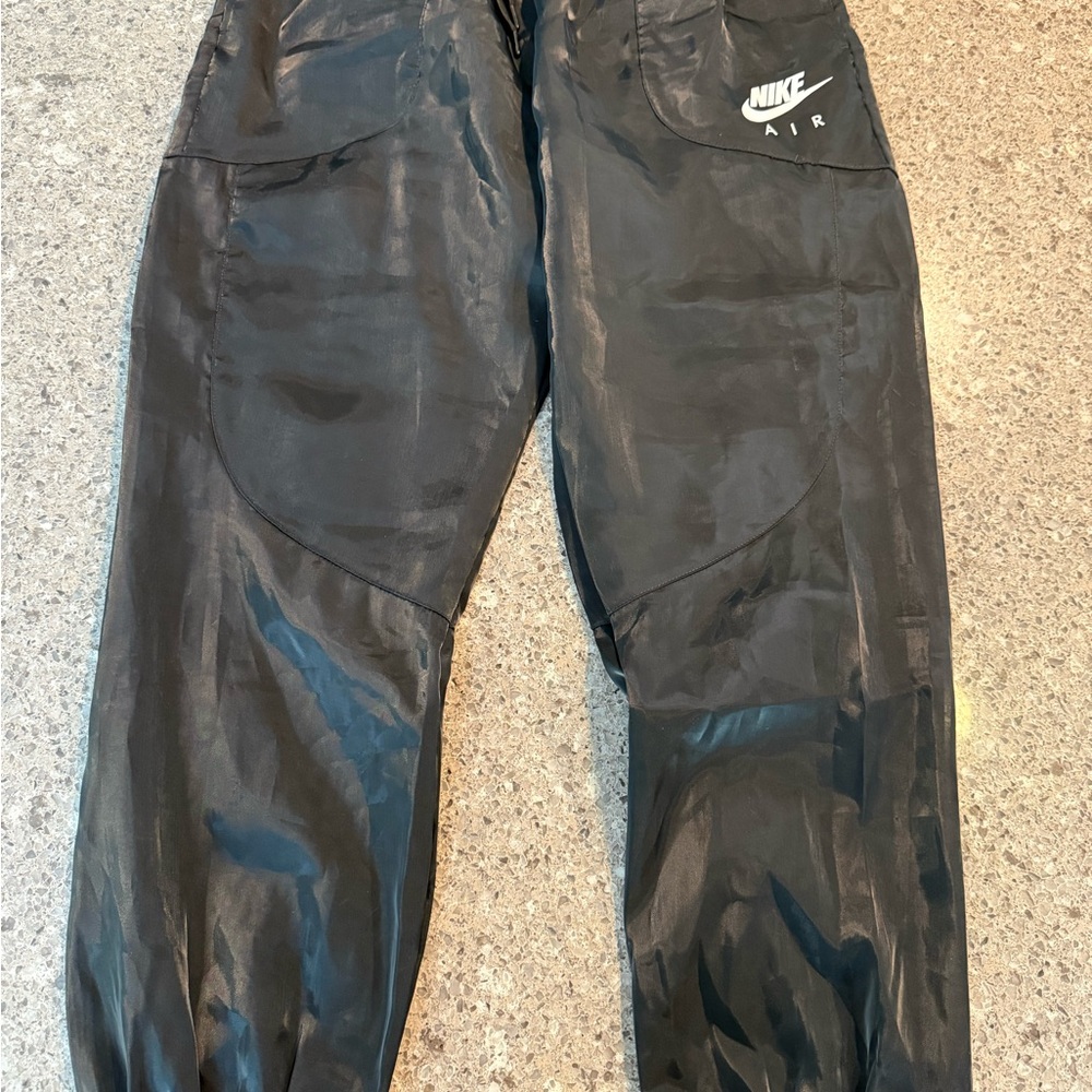 Nike Black Sweatpants for Ultimate Comfort